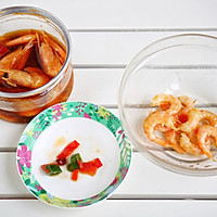 红红火火迎新年：麻辣北极虾蛋饼的做法图解2