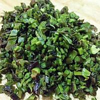 春天的味道——香椿炒鸡蛋的做法图解2
