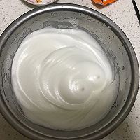 戚风蛋糕的做法图解2