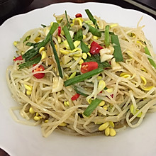 凉拌黄豆芽