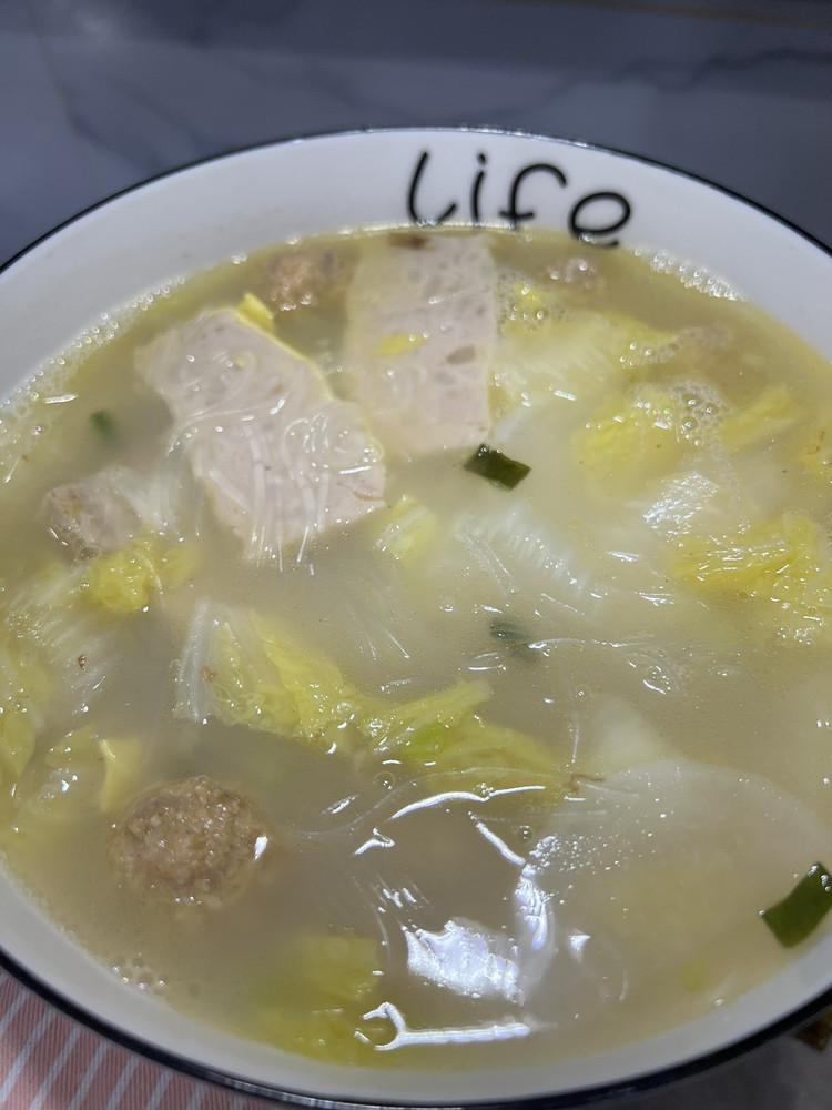 白菜肉丸汤的做法