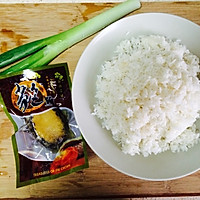 【球小厨】黄金鲍鱼炒饭的做法图解1