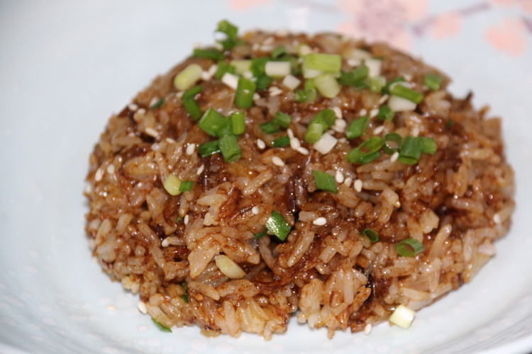 酱油炒饭的做法