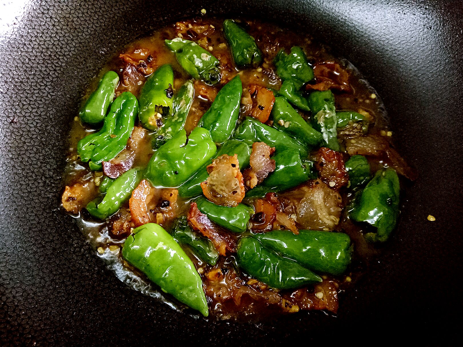青椒炒腊肉怎么做_青椒炒腊肉的做法_豆果美食