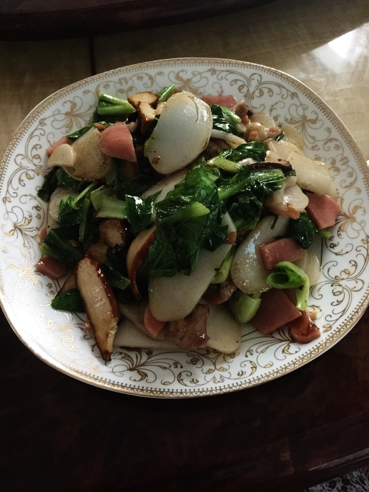 叫兽Cen的青菜炒年糕