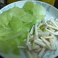 泡椒炒牛肉的做法图解3
