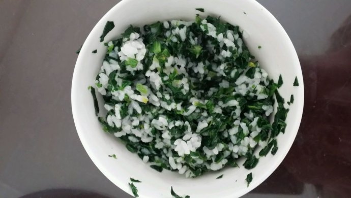 菠菜拌饭（这款菠菜的做法简单，零失败。）