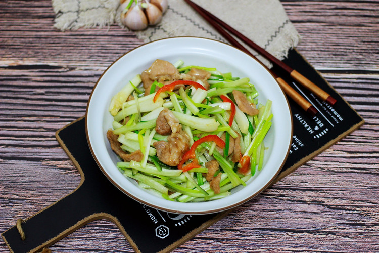 荞头炒肉片的做法