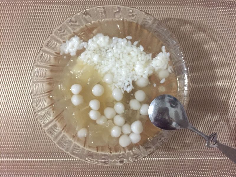 Refreshing ice powder
