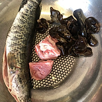 黑鱼补气血汤的做法图解2
