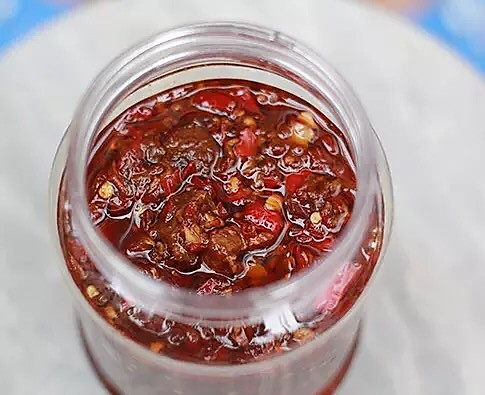 肉丁辣椒酱的做法