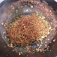 肉沫粉丝煲的做法图解5