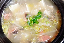 皮蛋豆腐口蘑火腿汤的做法