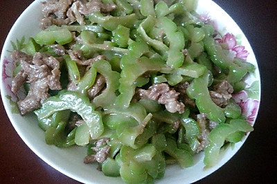 不苦的苦瓜炒牛肉
