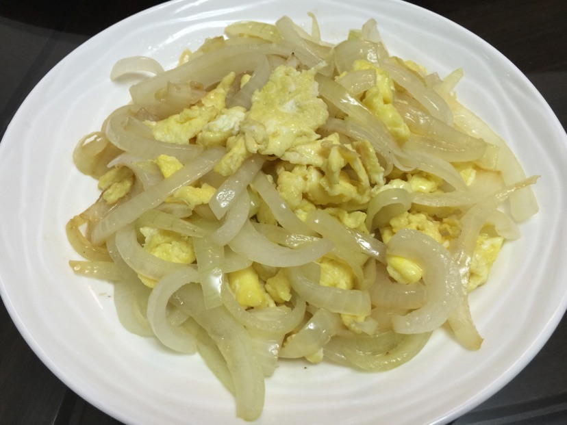 洋葱炒鸡蛋