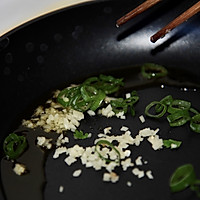 溜豆腐泡 #金龙鱼外婆乡小榨菜籽油 外婆的食光机#的做法图解6