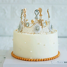 皇冠生日蛋糕