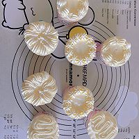 新手入门奶油戚风纸杯蛋糕：的做法图解9