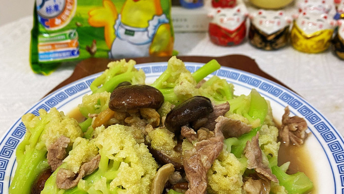 香菇肉片炒菜花