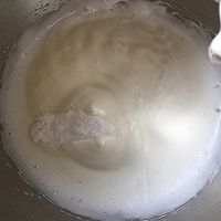 戚风杯子蛋糕的做法图解8