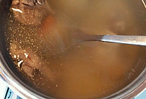 川贝雪梨鹧鸪汤的做法