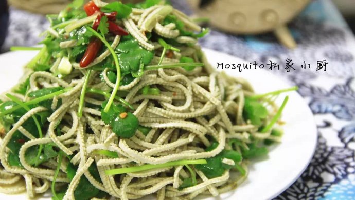 凉拌豆腐丝【Mosquito私家小厨】