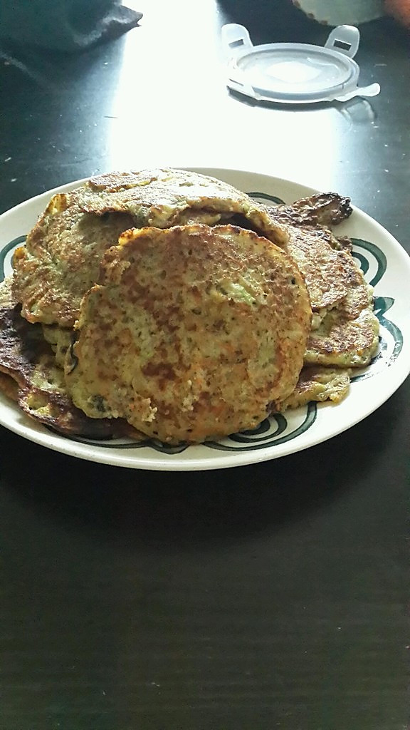 鸡蛋豆渣蔬菜饼