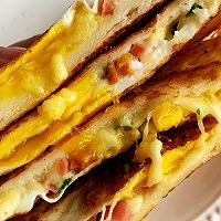 #美食视频挑战赛#免烤箱‼️流心芝士火腿三明治的做法图解10