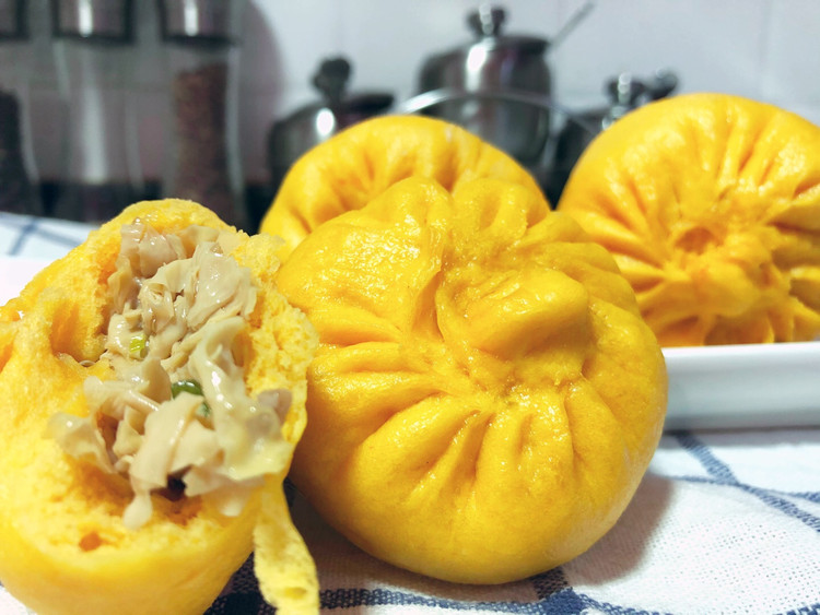 南瓜包子（豆油皮肉丁馅）的做法