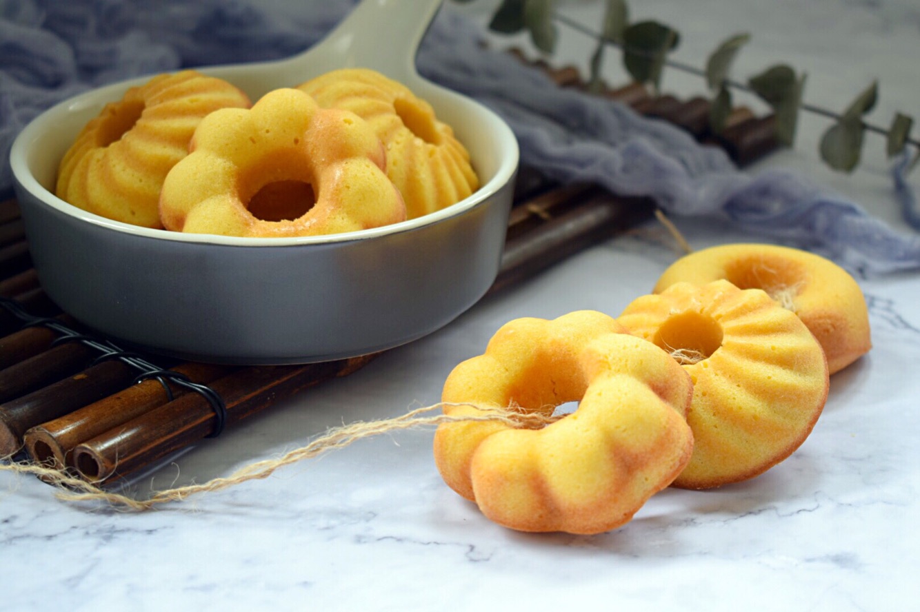 Cake doughnut