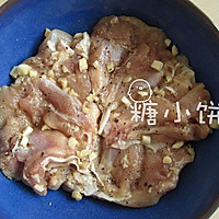 【盐焗风味烤去骨鸡腿排】的做法图解5