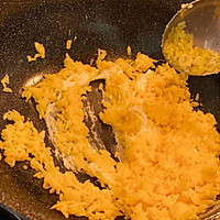 黄金鲜虾蛋炒饭的做法图解6
