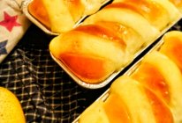 黄桃乳酪面包的做法
