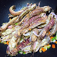 吮指椒盐濑尿虾的做法图解7