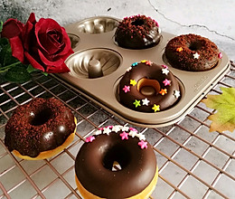 巧克力甜甜圈#跨界烤箱 探索味来#的做法