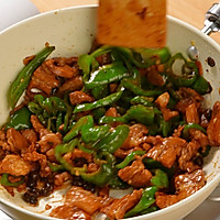 辣椒炒肉的做法图解9
