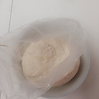 新手第一次就能做出拉丝的中种超软吐司的做法图解1