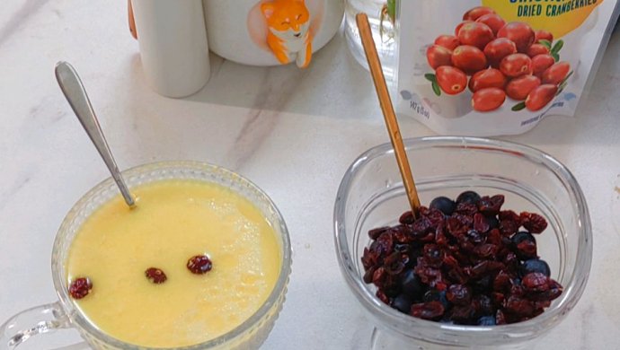 5分钟搞定蔓越莓幸福早餐