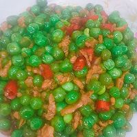 豌豆肉丁的做法图解5