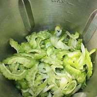 #肉食者联盟#素炒苦瓜-格瑞美厨GOURMETmaxx的做法图解1