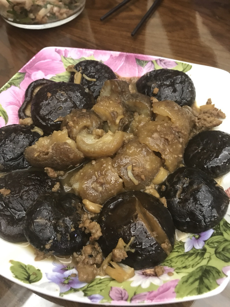 鲍汁花菇焖参的做法