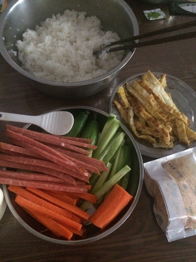 紫菜包饭（寿司）的做法图解4