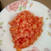 火腿鸡蛋卷里＋西红柿的做法图解3