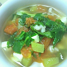 翡翠豆腐汤。