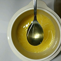 蜂蜜奶香蒸蛋的做法图解3