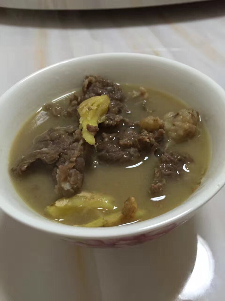 姜酒牛肉汤的做法