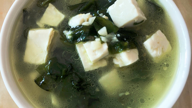 海带裙豆腐汤的做法
