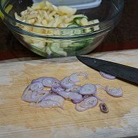 【黄瓜凤梨泡菜】Acar Timun Nenas的做法图解2