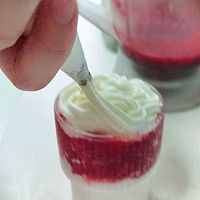 #轻饮蔓生活#属于夏天的——蔓越莓酸奶昔的做法图解7