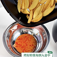 薯角配西南酱，甜辣辣的口感好吃到舔盘!的做法图解4